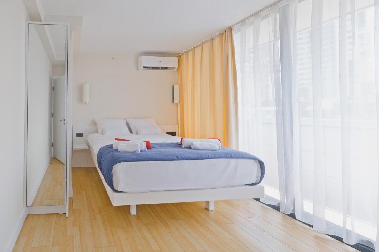 Orbi City Aparthotel Batumi Exterior photo